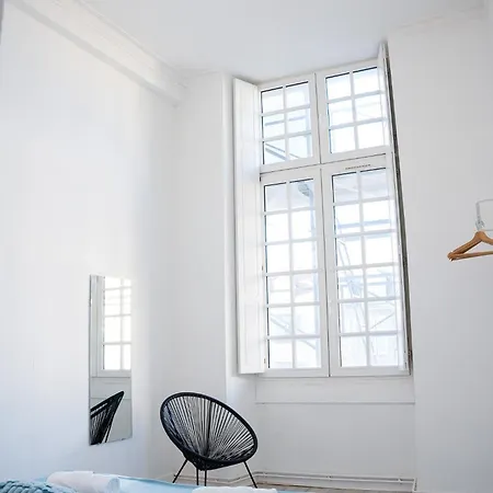 Wonderhost, Volumes Incroyables & Royale * Pau