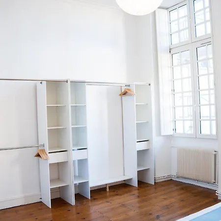 Wonderhost, Volumes Incroyables & Royale Pau